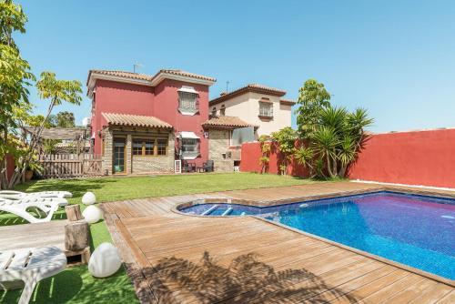 Villa Marty - S�lo Mayores De 25 A�os