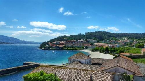 Albergue-hostel Playa De Quenxe