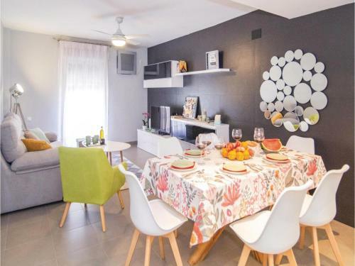 Three-bedroom Apartment In Cordoba
