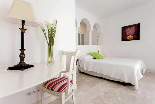 Corralejo Villa Sleeps 6 Air Con Wifi