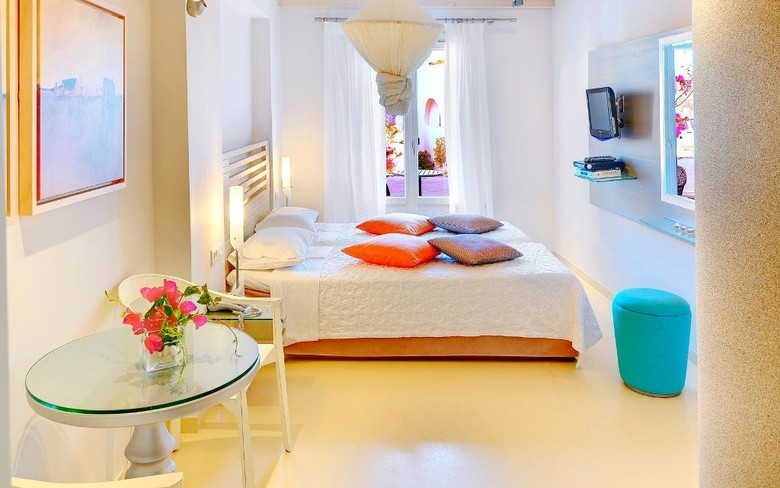 Hotel Iria Beach Art