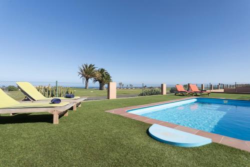Villas Caleta Beach & Golf