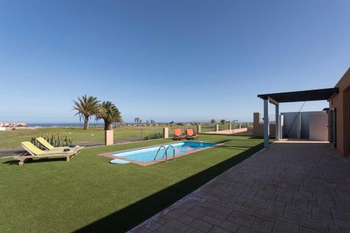 Villas Caleta Beach & Golf