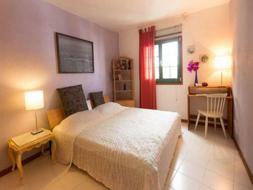 Costa Teguise Apartment Sleeps 2 Pool Wifi
