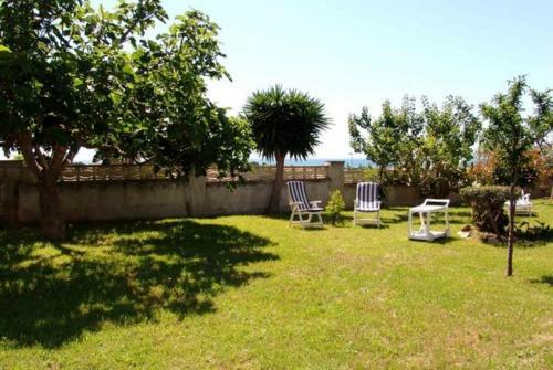 Cubelles Villa Sleeps 10 Pool