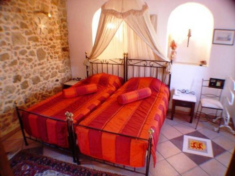 Hotel Cava D` Oro