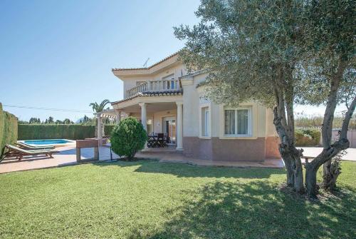 Setla Villa Sleeps 8 Air Con Wifi