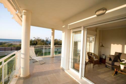 Apartamento Les Portelles Del Mar 1� L�nea Playa