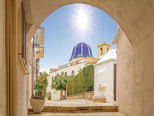 Three-bedroom Holiday Home In Campello