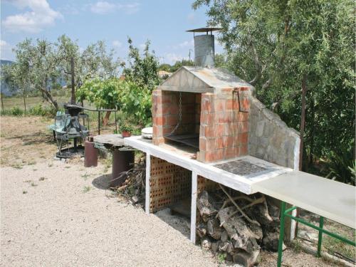 Two-bedroom Holiday Home In El Gastor