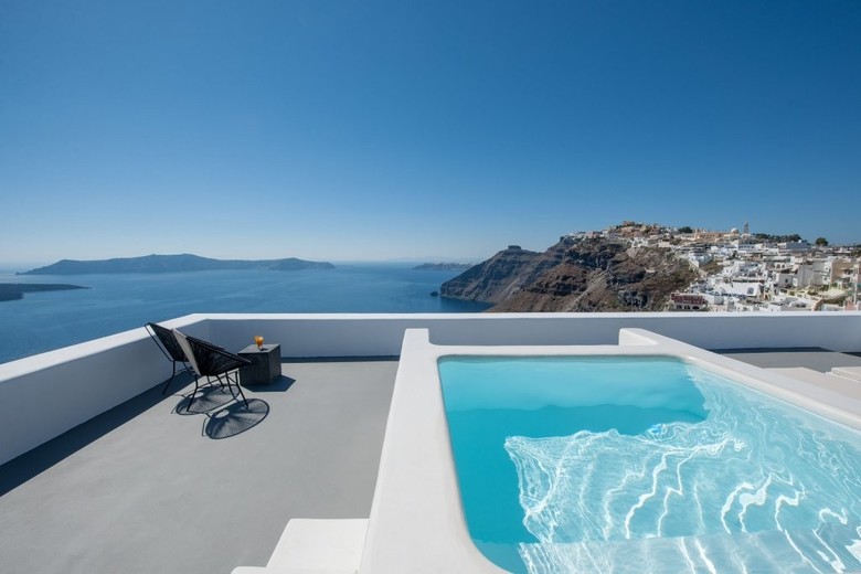 Hotel Aria Suites