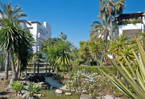 1126 Beachfront High Standard Apartment With Terrace
