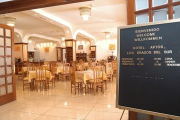 Hotel Dragos Del Sur