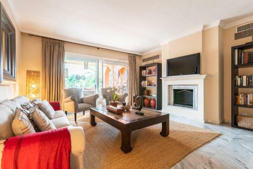 Apartamento Alhambra Del Golf Marbella By Dahlia Group