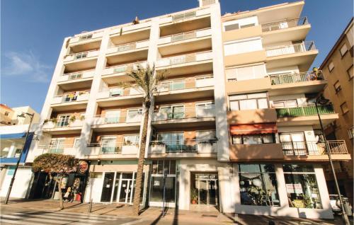 Three-bedroom Apartment In Estepona