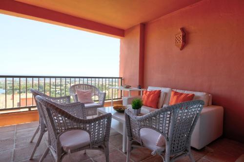 Terracotta Apartment @royal Flamingos