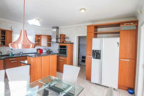 Urbanitzacio Montemar Villa Sleeps 6 Pool Air Con