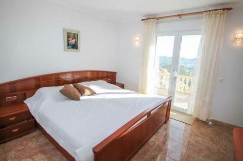 Urbanitzacio Montemar Villa Sleeps 6 Pool Air Con