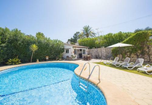 Urbanitzacio Montemar Villa Sleeps 8 Pool
