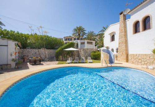 Urbanitzacio Montemar Villa Sleeps 8 Pool