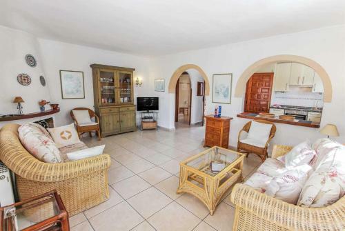 Fanadix Villa Sleeps 6 Wifi
