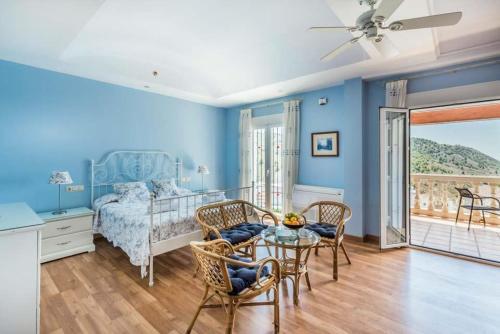 Frigiliana Villa Sleeps 8 Pool Air Con Wifi