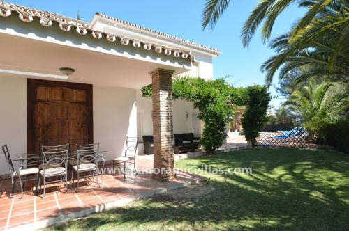 Fuengirola Villa Sleeps 14 Pool Air Con Wifi