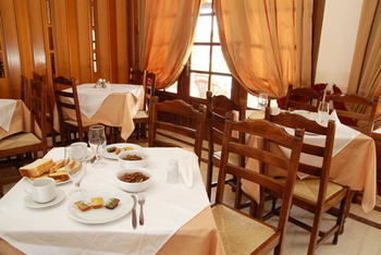 Palmyra Hotel