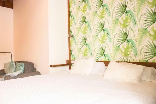 Canary Dreams Apartments