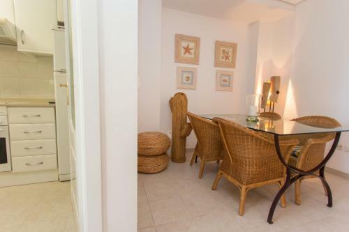 Benisero Beach Apartment
