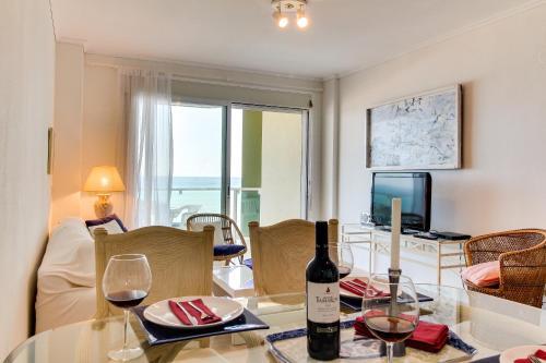 Apartamento Atenea @edificio Golden Life