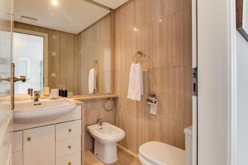 Apartamento Atenea @edificio Golden Life