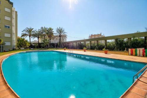 Apartamento Atenea @edificio Golden Life