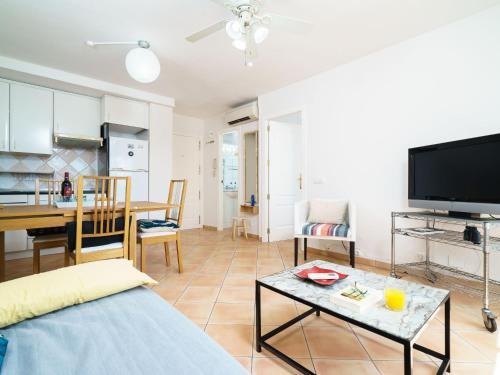 Apartment Monta�ar 82