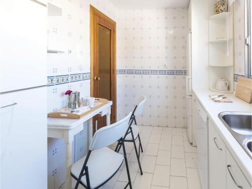 Three-bedroom Apartment In Jerez De La Frontera