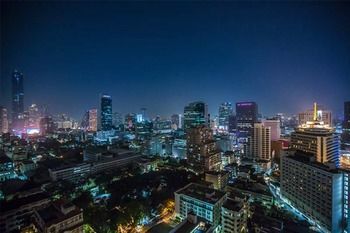 Hotel Bandara Suites Silom Bangkok