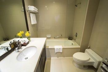 Hotel Bandara Suites Silom Bangkok