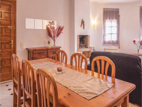 Three-bedroom Holiday Home In Ametlla De Mar