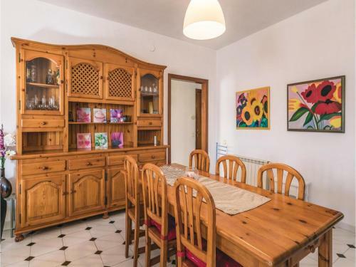 Three-bedroom Holiday Home In Ametlla De Mar