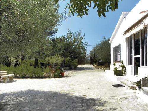 Four-bedroom Holiday Home In L'ametlla De Mar