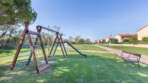 L'estartit Villa Sleeps 6 T223630