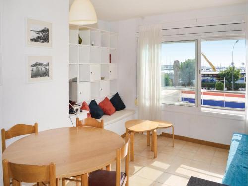 Three-bedroom Apartment In L'estartit