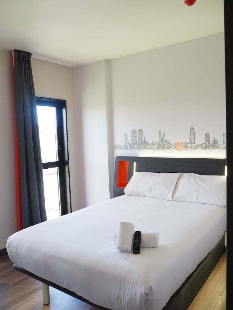 Easyhotel Barcelona Fira