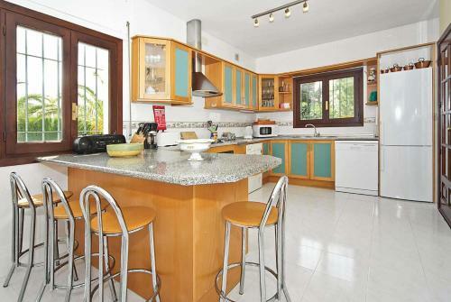 La Cala De Mijas Villa Sleeps 6 Air Con Wifi