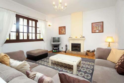 La Cala De Mijas Villa Sleeps 6 Air Con Wifi