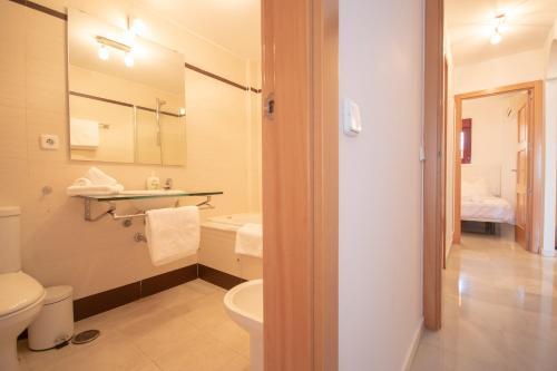 Apartment Walking Distance To The Beach