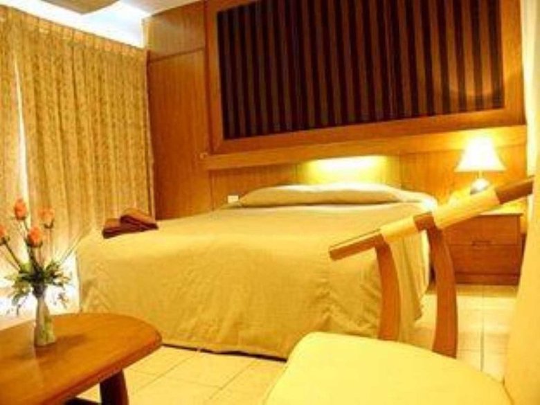 Hotel Diamond City Place