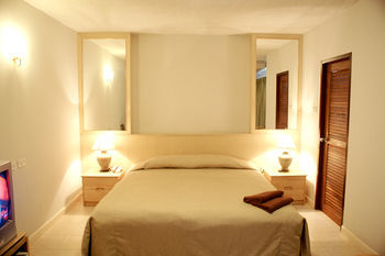 Hotel Diamond City Place