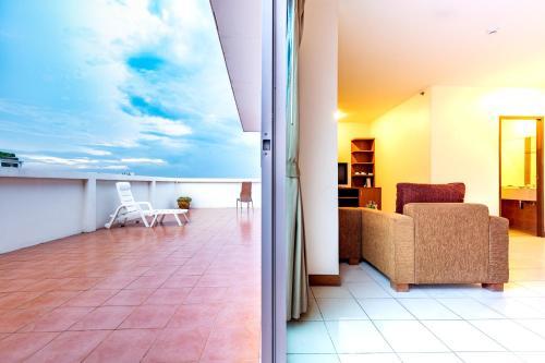 Hotel Eastiny Plaza