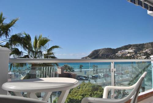 Apartamento Ideal Parejas Primera L�nea Playa Con Terraza Gb4